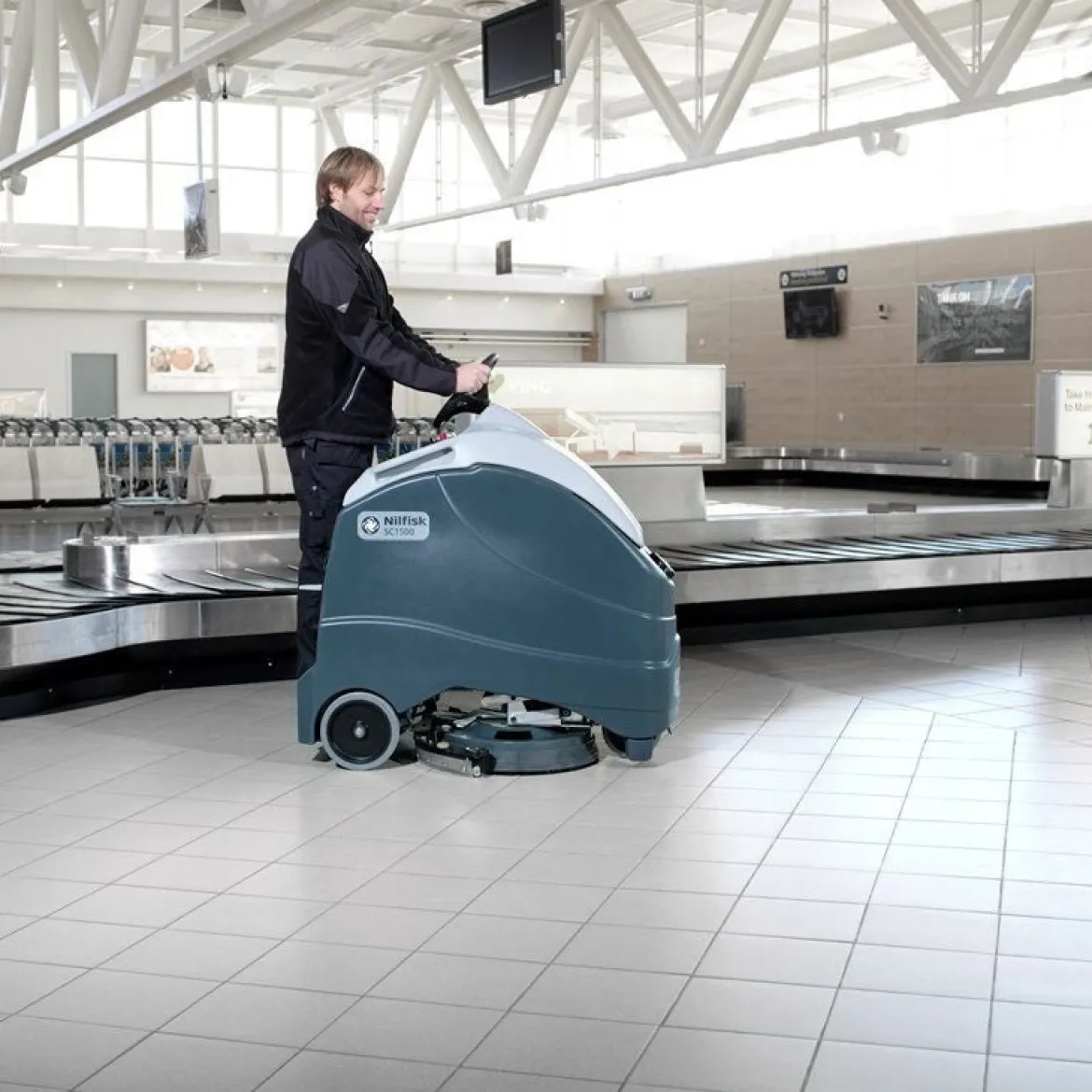 Advance® SC1500™ Commercial 20" Stand-On Floor Scrubber w/ EcoFlex™ & Optional REV Technology