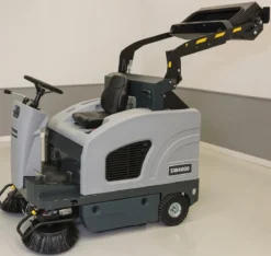 Advance® SW4000™ Rider Sweeper - 49