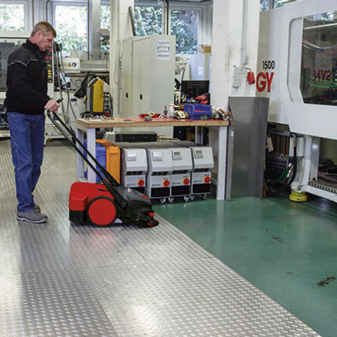 Bissell® 31" Battery Powered Push Sweeper (#BG-677)