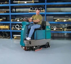 Tennant® T7 Ride-On Automatic Floor Scrubber w/ Pad Drivers (Scrub Size, Battery & Scrub Style Options) – 29 Gallons