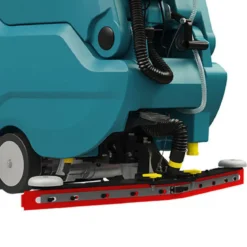 Tennant® T390 Self-Propelled 28