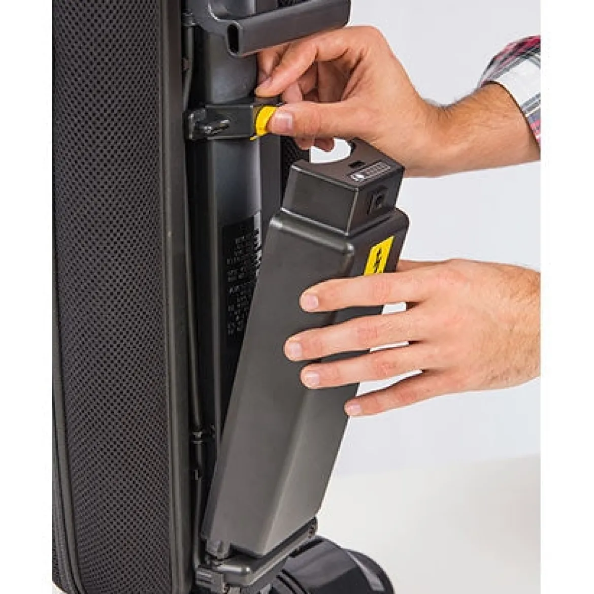 Tornado® CK LW 13/1 Roam Cordless Upright Vacuum