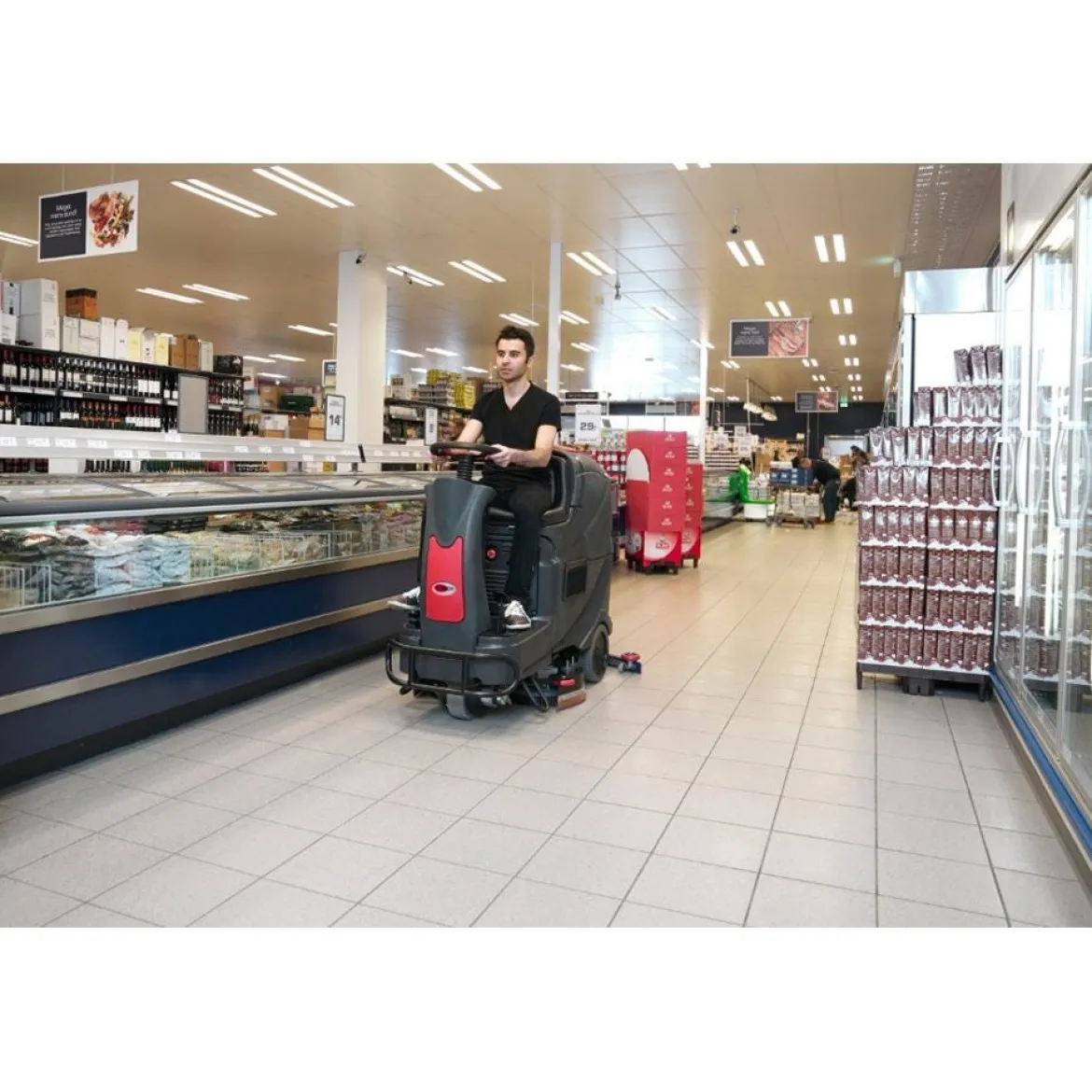 Viper AS710R™ Rider Floor Scrubber w/ Brushes (28" Scrub Deck) - 32 Gallons