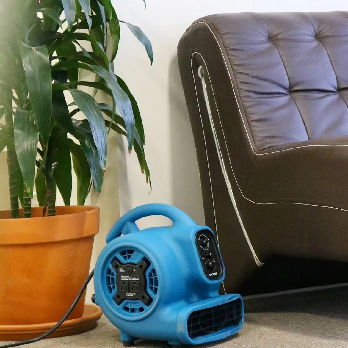 Xpower® Mini Air Mover (1/4 HP) - 925 CFM